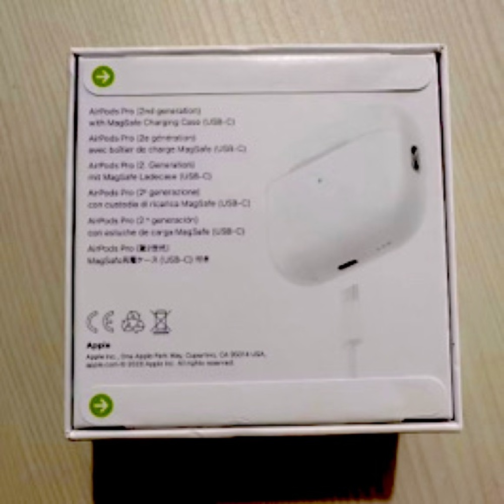 Apple AirPods Pro with USB-C Charging Case